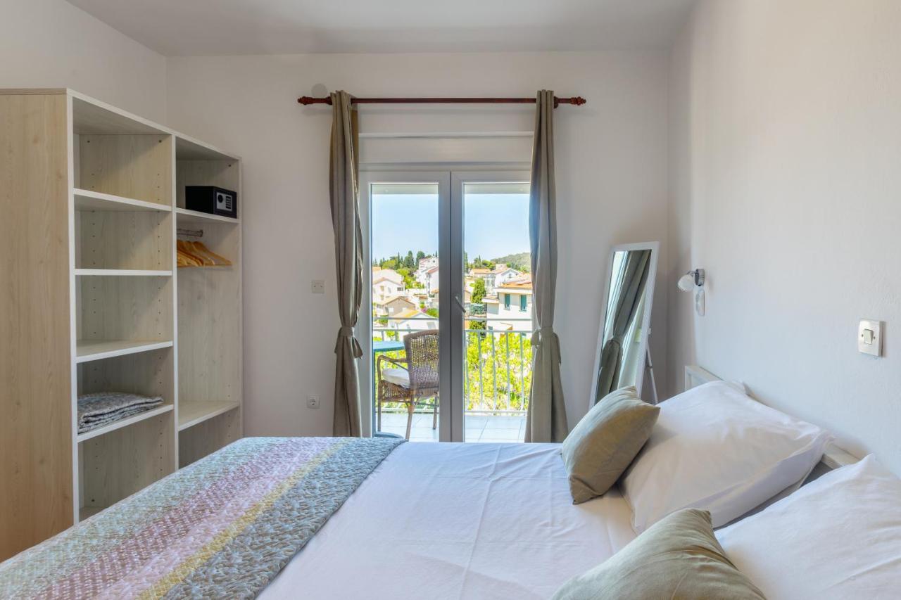 Apartments Luksa - Zf Hvar هفار المظهر الخارجي الصورة