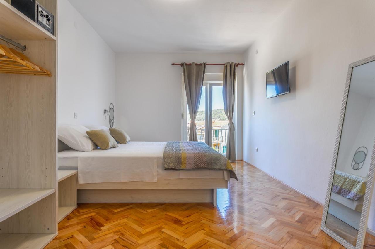 Apartments Luksa - Zf Hvar هفار المظهر الخارجي الصورة