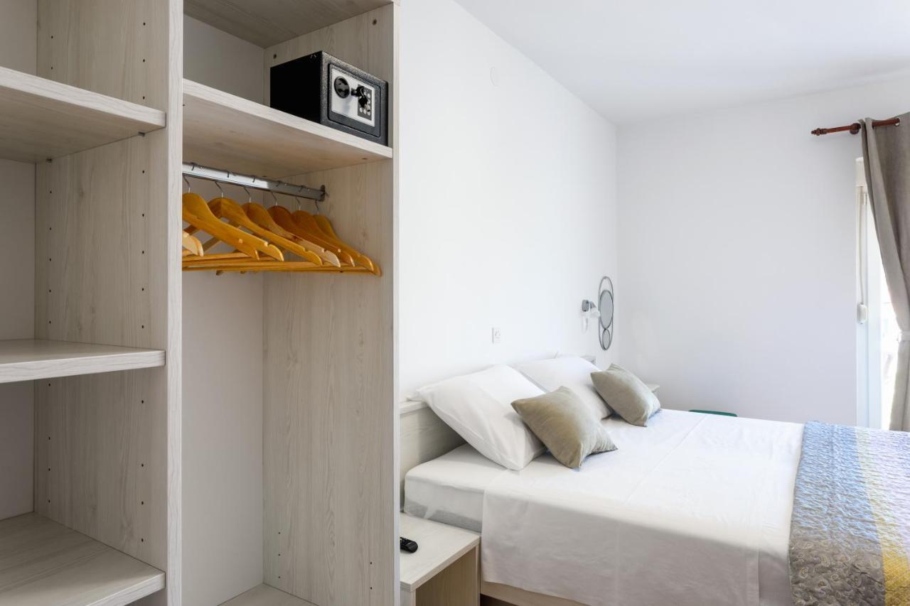 Apartments Luksa - Zf Hvar هفار المظهر الخارجي الصورة