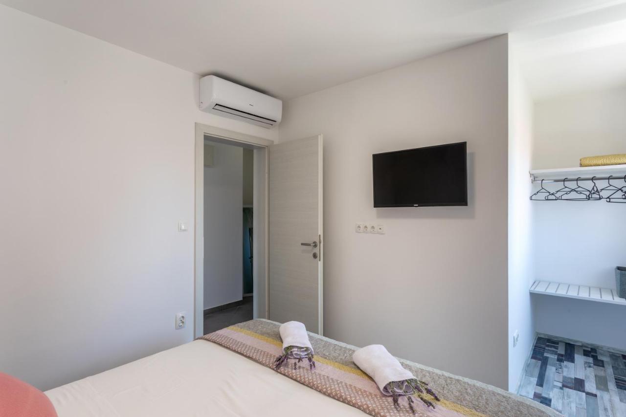 Apartments Luksa - Zf Hvar هفار المظهر الخارجي الصورة